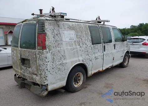 1998 GMC Savana Standard из США, поврежденный, VIN 1GTFG15W9W1009131